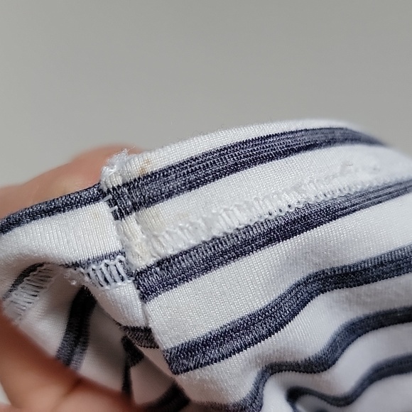 ATHLETA WOMEN  ACTIVE TOP / XS - Picture 11 of 12